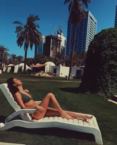 Анкета массажистки Диана - Фото 1, район Прикубанский, 21 год, №5360